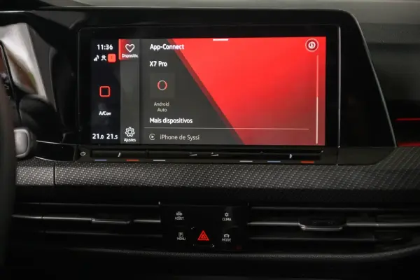 Volkswagen Golf 1.5 eTSI R-Line DSG 55