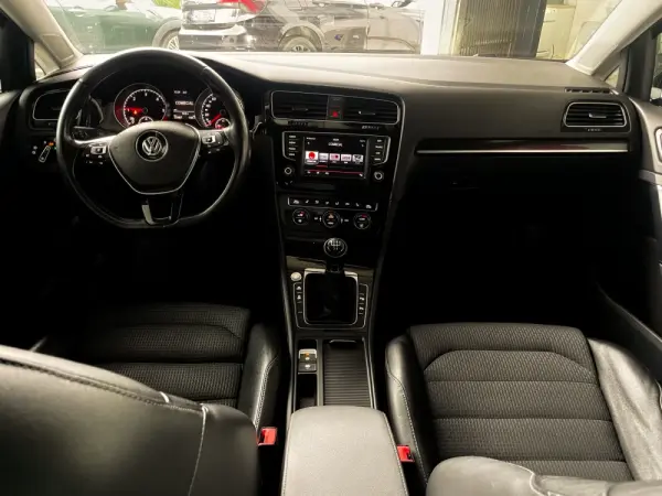 Volkswagen Golf Variant 1.6 TDi GPS Edition 19