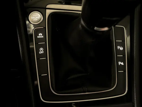 Volkswagen Golf Variant 1.6 TDi GPS Edition 38