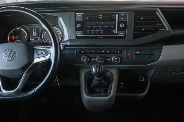 Volkswagen Caravelle 2.0 TDi CD Longa Extra AC 51