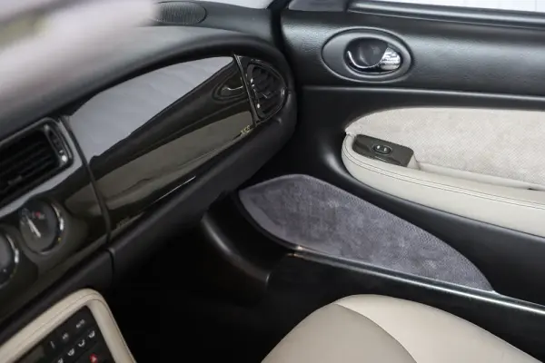 Jaguar XK XK8 4.0 Convertible Sport 25