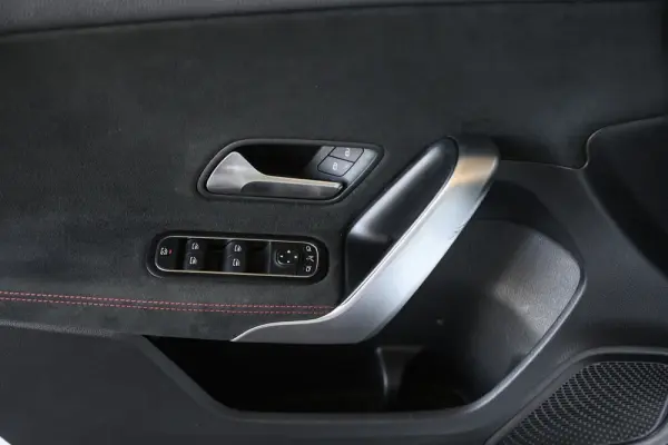 Mercedes-Benz A 180 d AMG Line Aut. 20