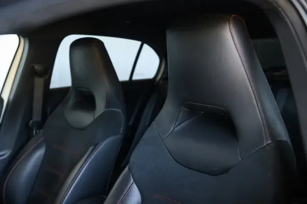 Mercedes-Benz A 180 d AMG Line Aut. 23