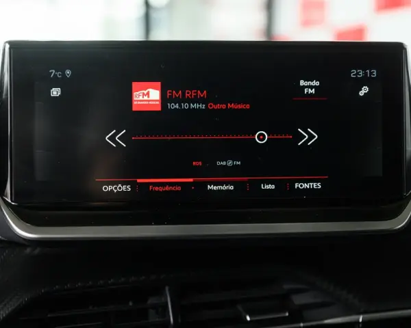 Peugeot 2008 1.2 PureTech Allure Pack 36