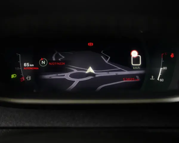 Peugeot 2008 1.2 PureTech Allure Pack 49