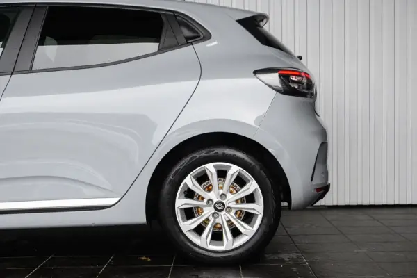 Renault Clio 1.5 Blue dCi Evolution 12