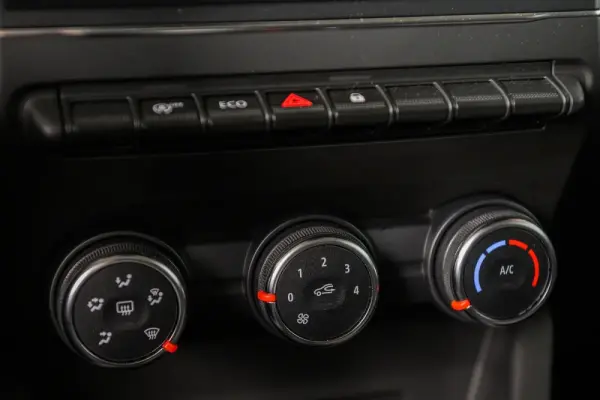 Renault Clio 1.5 Blue dCi Evolution 48