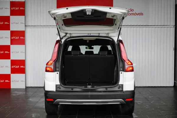 Dacia Jogger 1.0 TCe Essential 7L 21