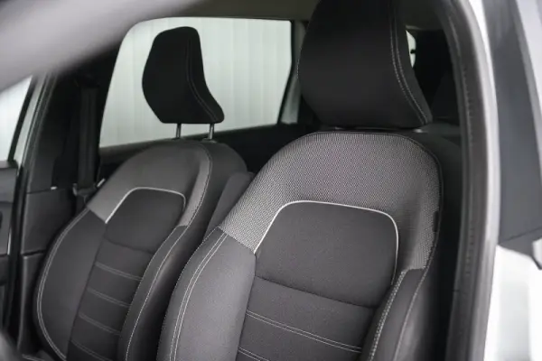 Dacia Jogger 1.0 TCe Essential 7L 28