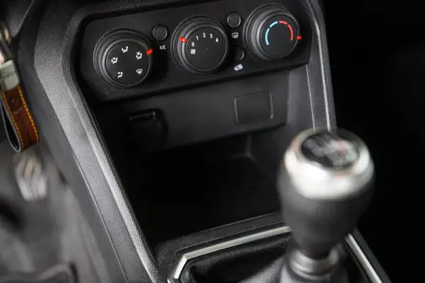 Dacia Jogger 1.0 TCe Essential 7L 41