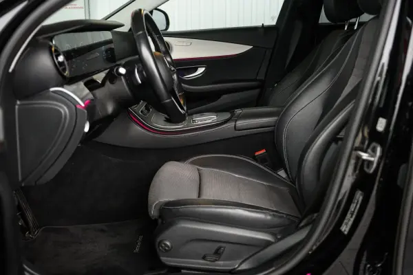 Mercedes-Benz E 300 33