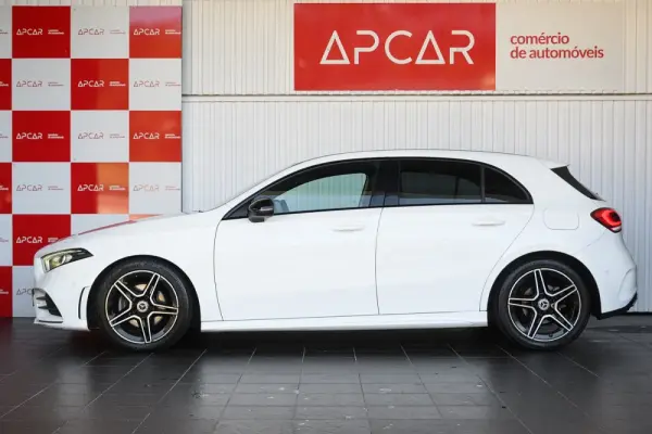 Mercedes-Benz A 180 d AMG Line Aut. 2