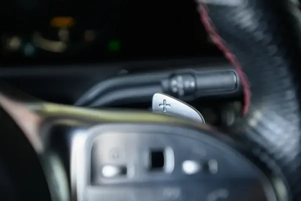 Mercedes-Benz A 180 d AMG Line Aut. 33