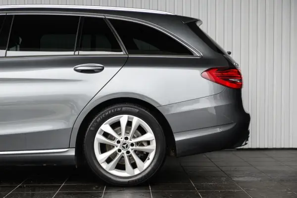 Mercedes-Benz C 200 d Business Solutions 16