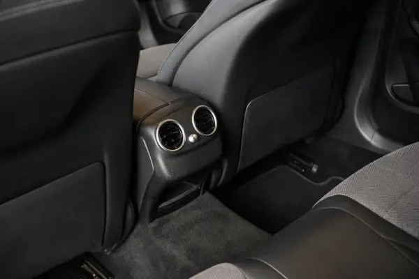 Mercedes-Benz C 200 d Business Solutions 41