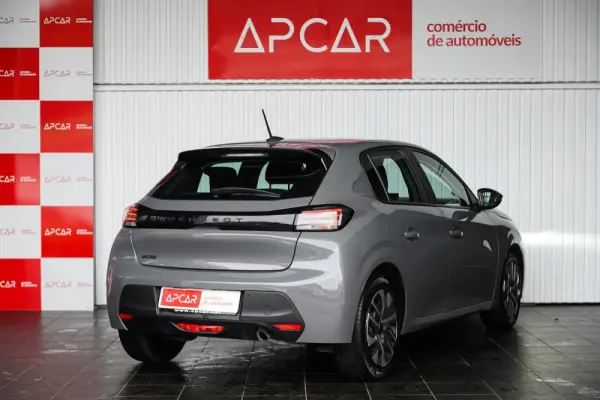 Peugeot 208 1.2 PureTech Active 15