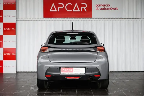 Peugeot 208 1.2 PureTech Active 19