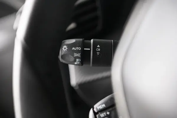 Peugeot 208 1.2 PureTech Active 38