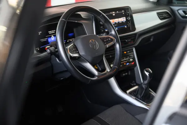 Volkswagen T-Roc 1.0 TSI Life 19
