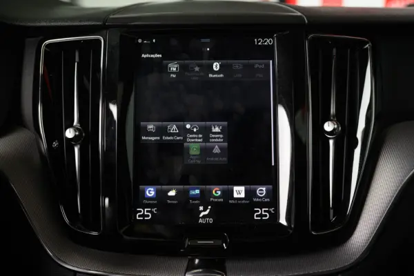 Volvo XC 60 2.0 T8 PHEV R-Design AWD 37
