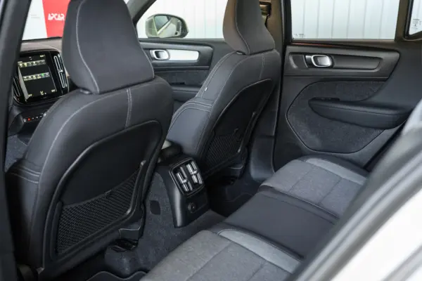 Volvo XC 40 1.5 T4 PHEV Core 28