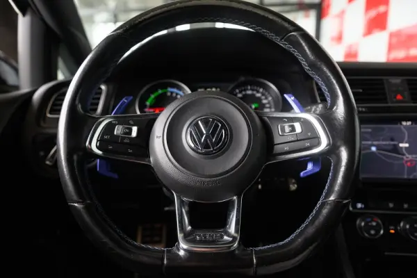 Volkswagen Golf 1.4 GTE Plug-in-Hybrid DSG 46