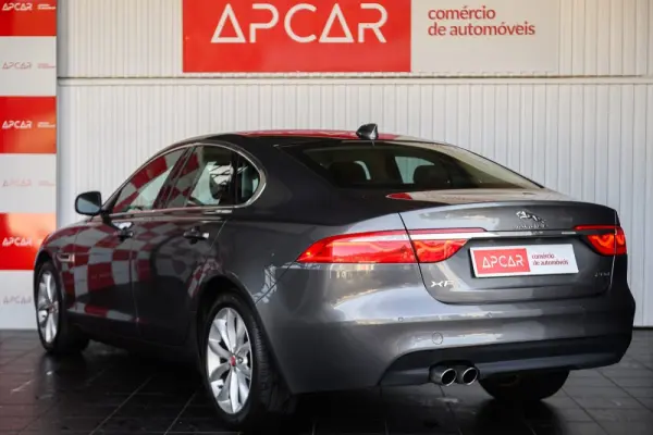 Jaguar XF 2.0 D R-Sport Aut. 5