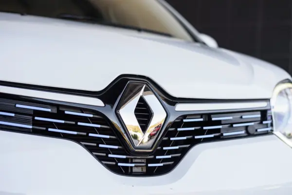 Renault Twingo E-Tech Techno 80 Urban Range 15