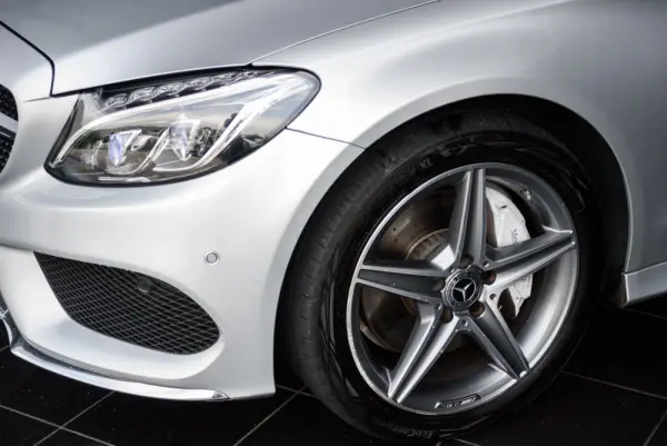 Mercedes-Benz C 250 d Cabrio Aut. 29