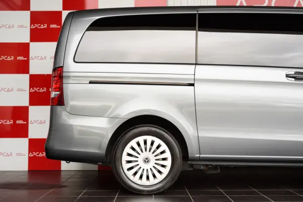 Mercedes-Benz Vito Tourer 114 CDi/32 Pro 9