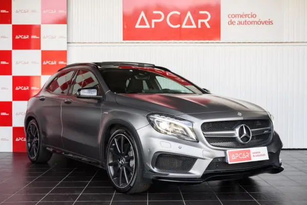 Mercedes-Benz GLA 45 AMG 4-Matic 2