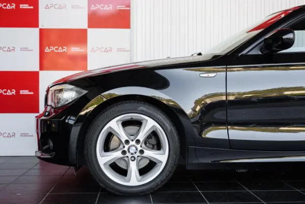 BMW 120 d Cabrio Auto 14