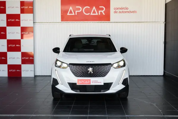 Peugeot 2008 1.2 PureTech Allure EAT8 2