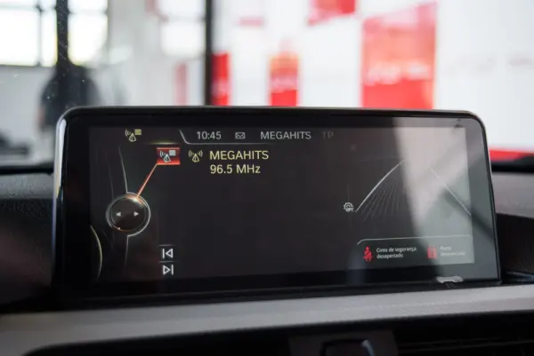 BMW 430 i Pack Desportivo M Auto 33