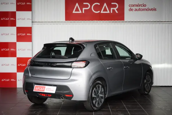 Peugeot 208 1.2 PureTech Active 17