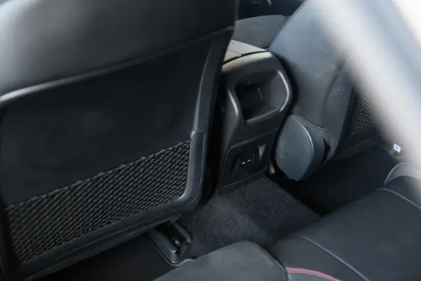 Mercedes-Benz A 180 Limousine d AMG Line Aut. 32