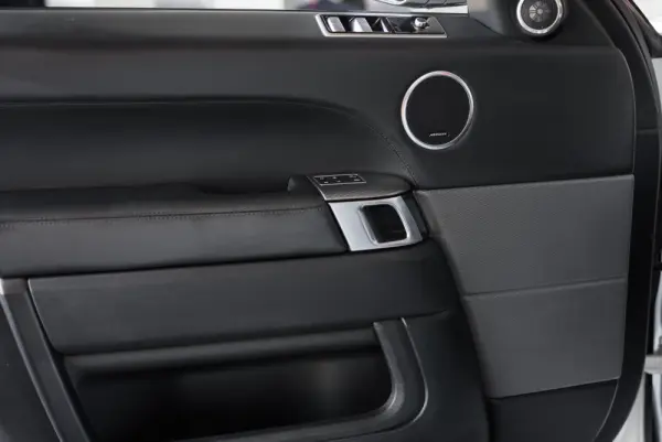 Land Rover Range Rover Sport 2.0 Si4 PHEV HSE Dynamic 25