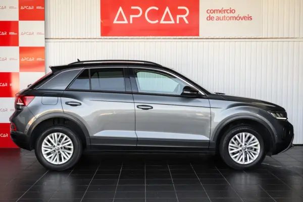Volkswagen T-Roc 1.0 TSI Life 2