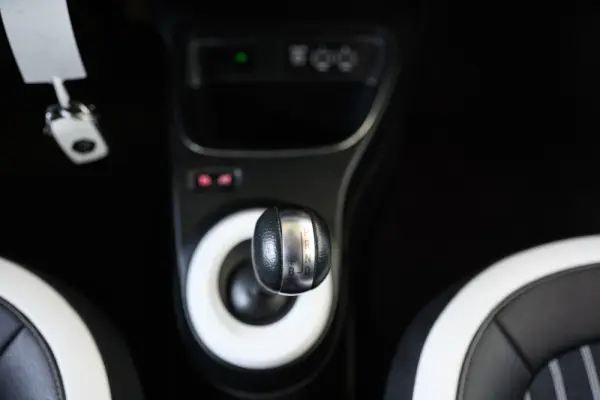 Renault Twingo E-Tech Techno 80 Urban Range 39