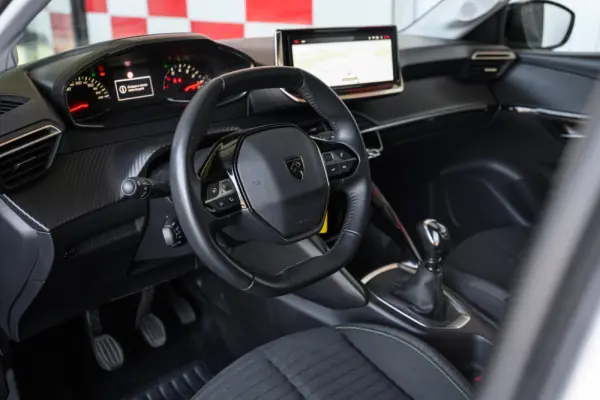 Peugeot 208 1.2 PureTech Active 25