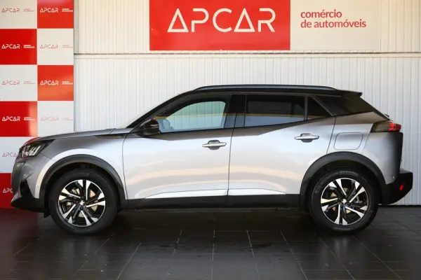 Peugeot e-2008 50 kWh GT Pack 14