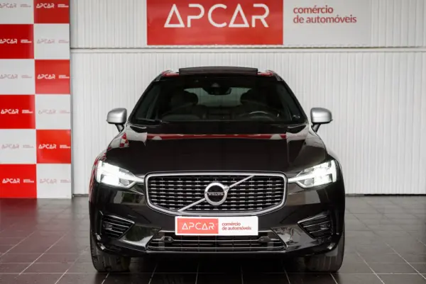 Volvo XC 60 2.0 T8 PHEV R-Design AWD 2