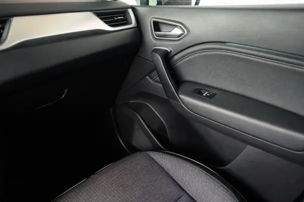 Renault Captur 1.0 TCe Techno 60