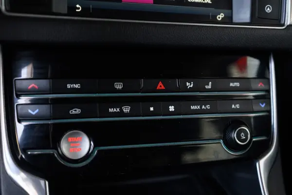 Jaguar XF 2.0 D R-Sport Aut. 49