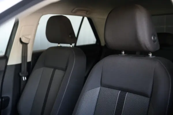 Volkswagen T-Roc 1.0 TSI Life 22