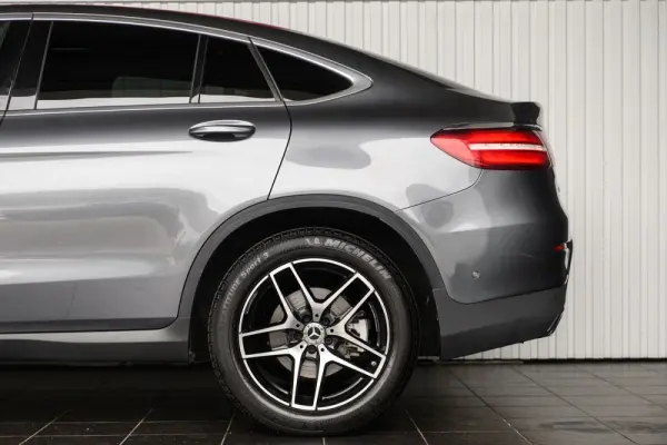 Mercedes-Benz GLC 250 d AMG Line 4-Matic 17