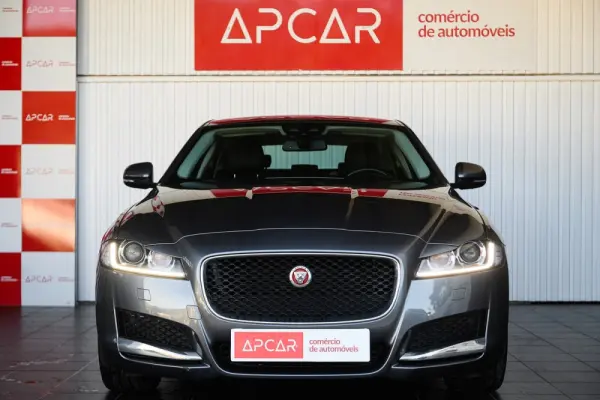 Jaguar XF 2.0 D R-Sport Aut. 8