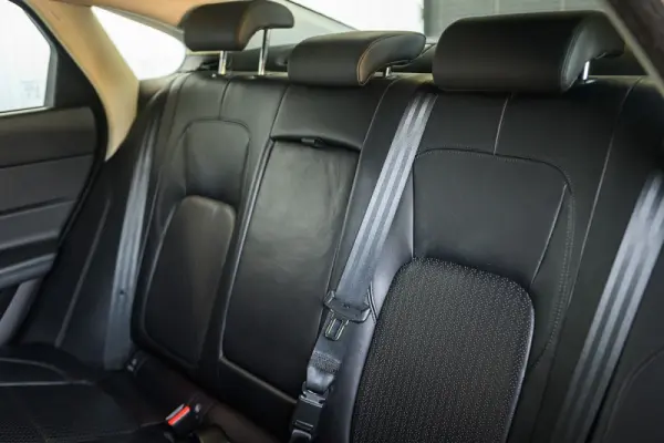 Jaguar XF 2.0 D R-Sport Aut. 27