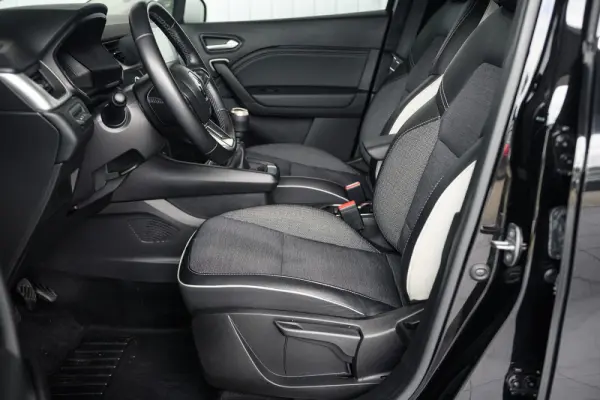 Renault Captur 1.0 TCe Techno 54