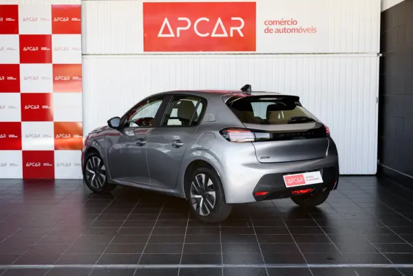Peugeot 208 1.2 PureTech Active 19
